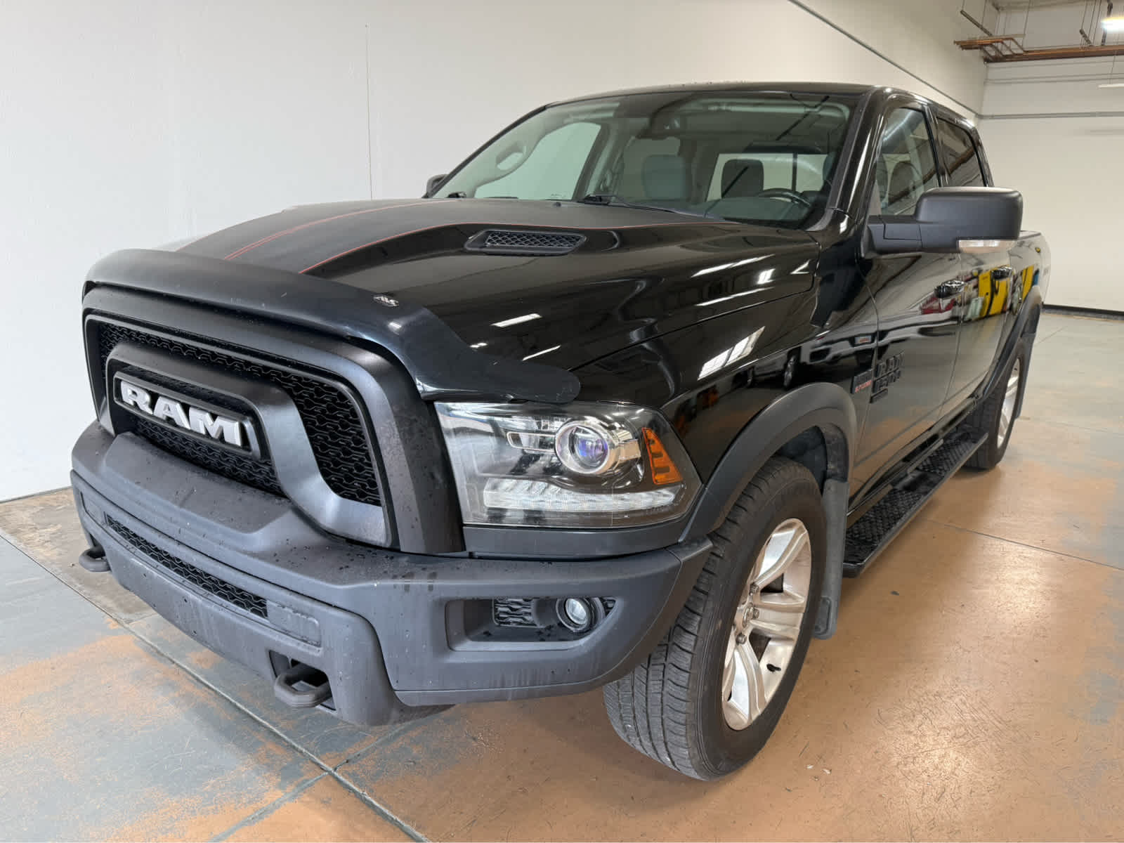 2019 RAM 1500 Classic SLT in Blk/Black — front three-quarter view