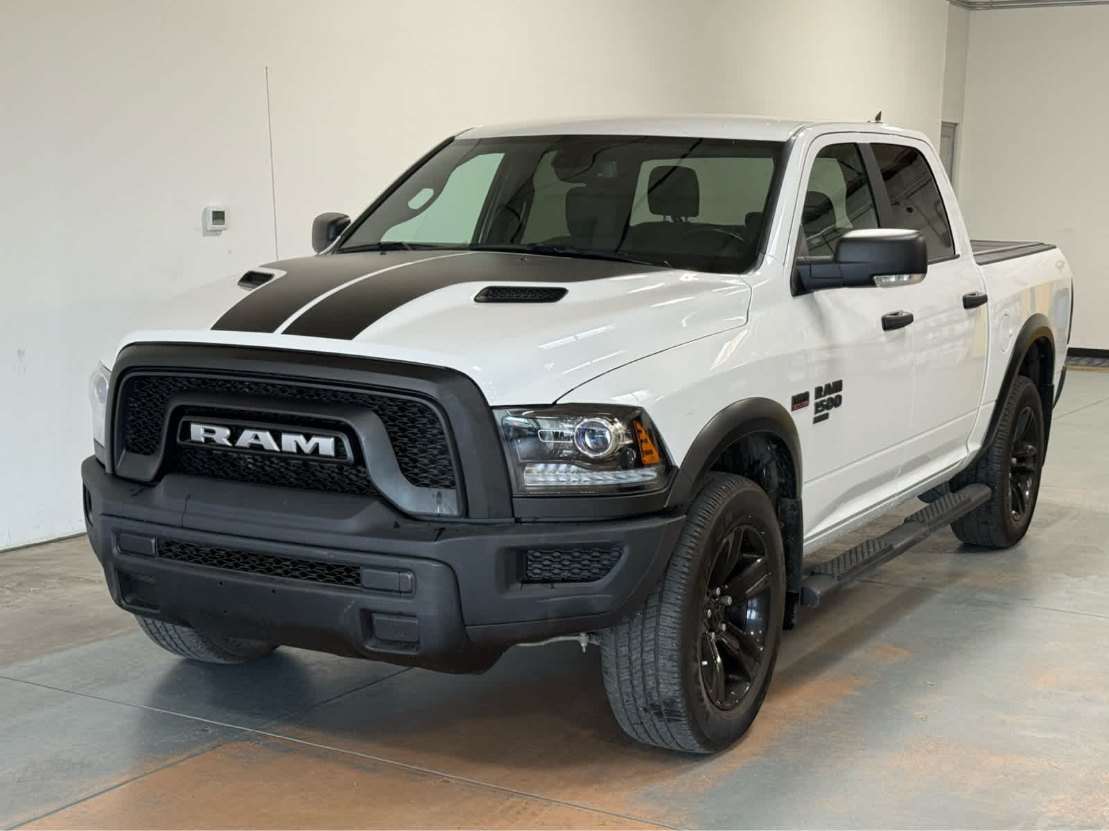2024 RAM 1500 Classic SLT in Wht/White — front three-quarter view
